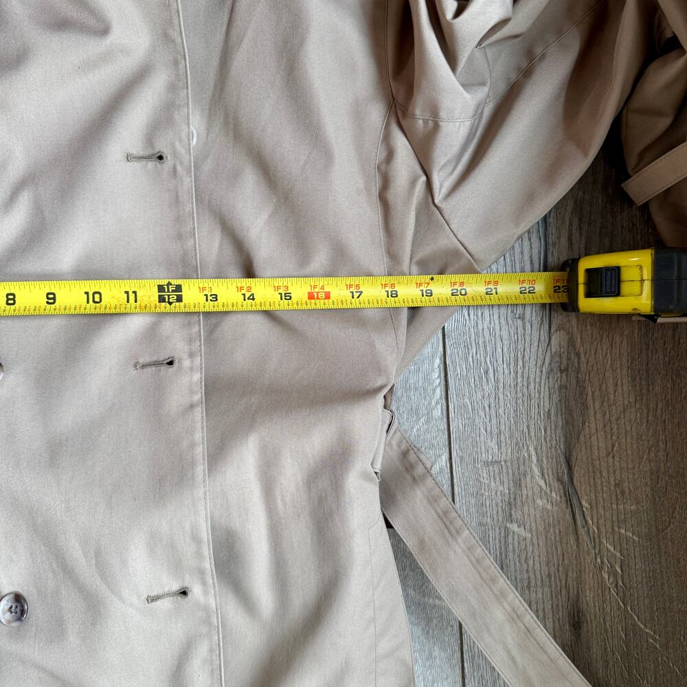 Vintage London Fog Trench Coat Tan Belted Classic Double Breasted Coat Size 18 - Picture 9 of 9